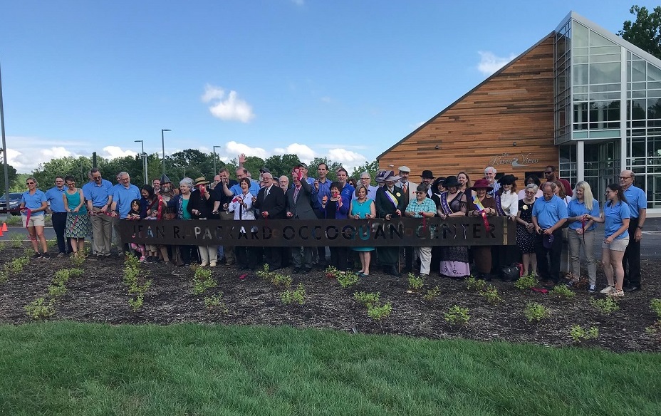 Ribbon cutting ceremony 