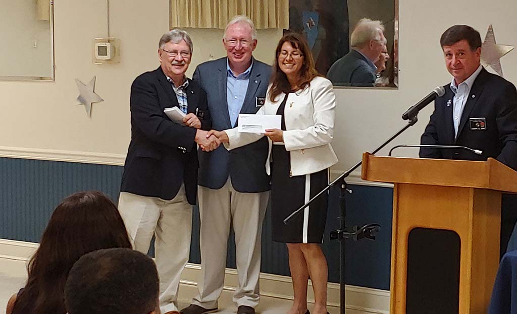 Spychaj and Hayden presenting award