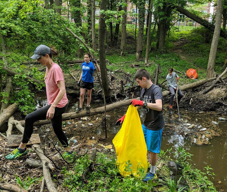 Volunteers picking up trash