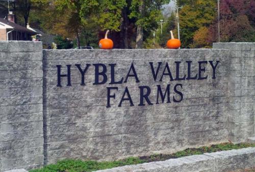 Brick Hybla Valley Farms sign
